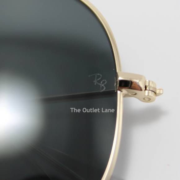 Model Display Ray-Ban Aviator Black Lens Gold Frame RB3025 Classic - Picture 10 of 16